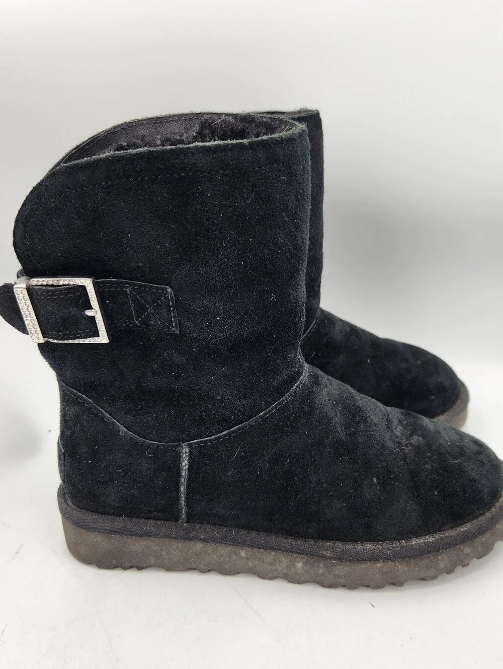 UGG Remora Crystal Bucklet Mid Calf Boot Black Womens 6 Suede Sheepskin Wool